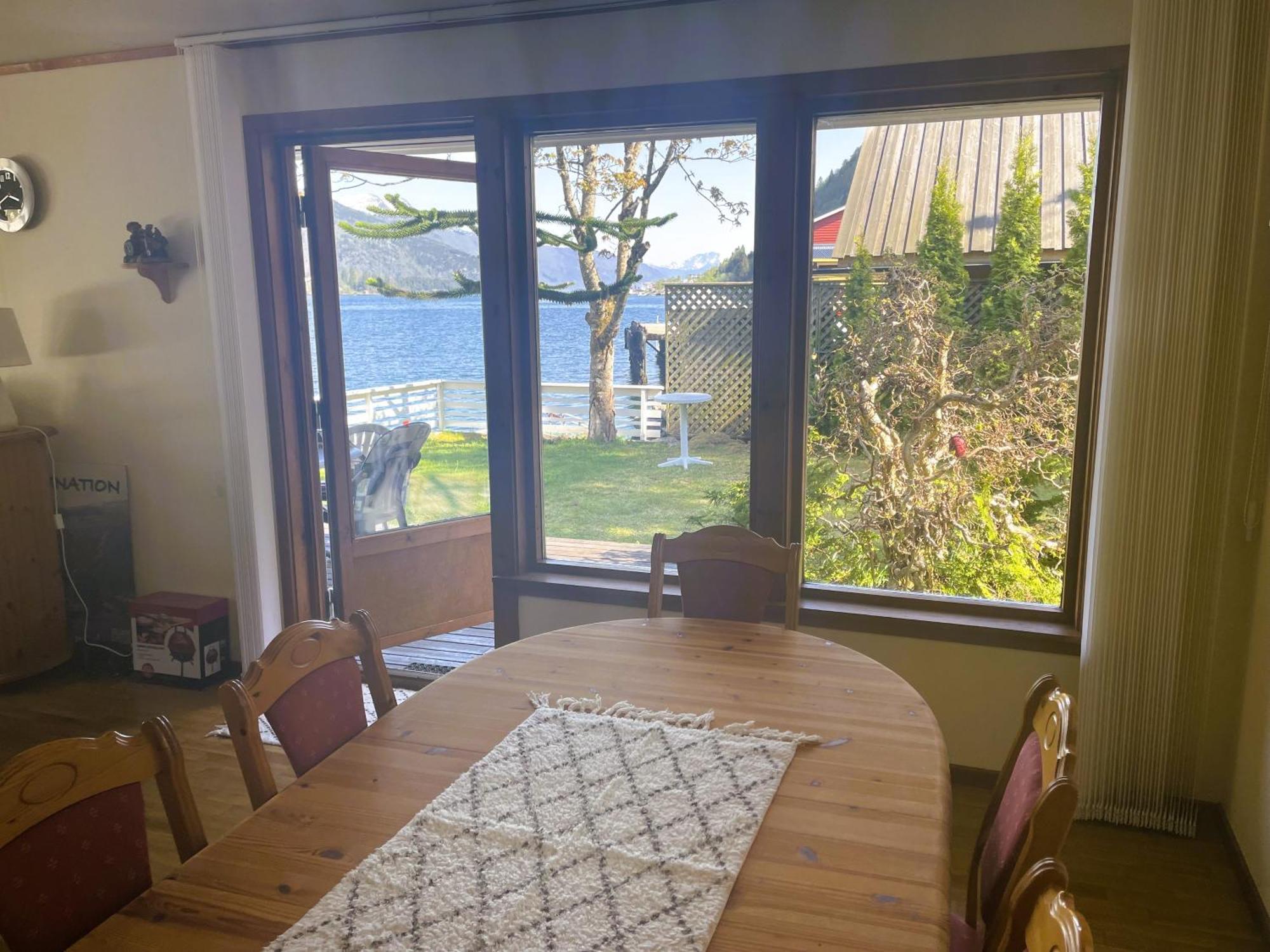 Villa Norwegen - Traumhaus direkt am Fjord Balestrand Exterior foto
